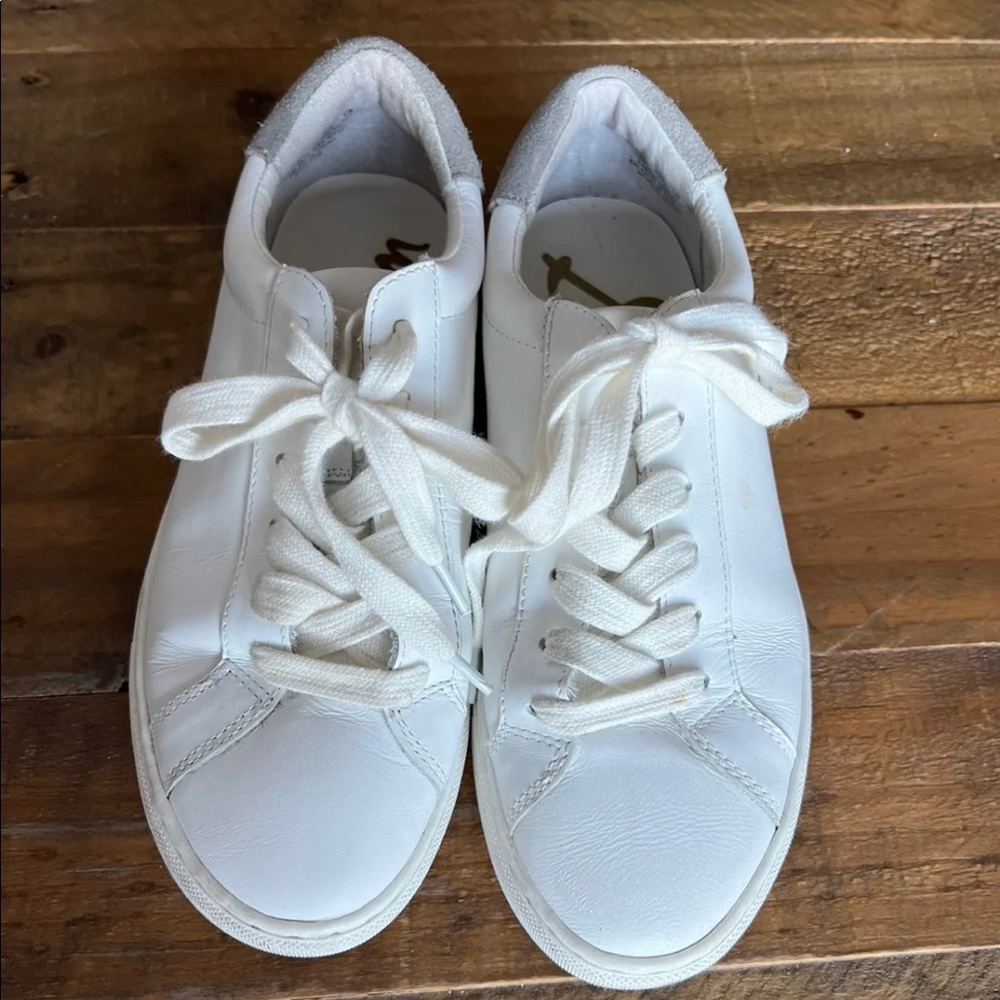 Sam Edelman Lupita Sneaker